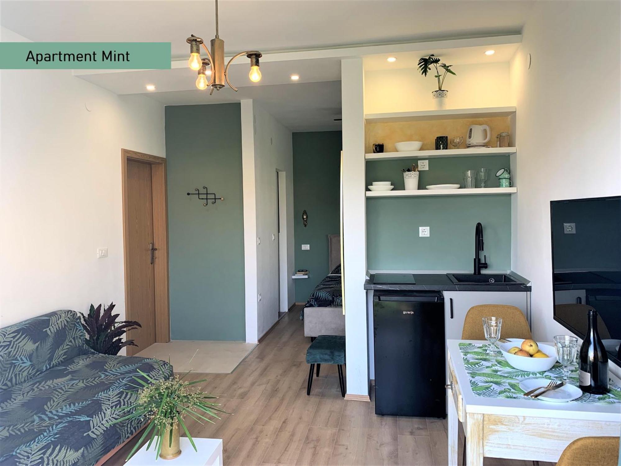 Apartments Garden House ポドゥゴラ エクステリア 写真