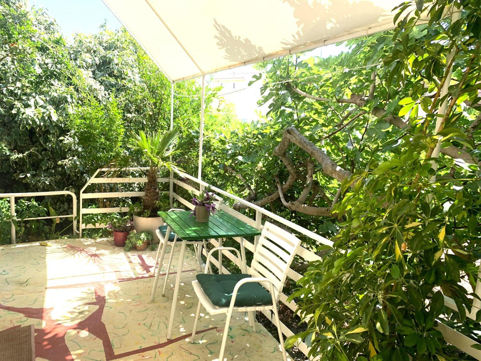 Apartments Garden House ポドゥゴラ エクステリア 写真